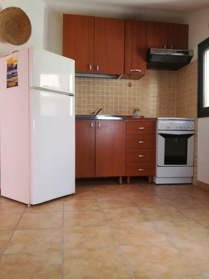 Las Dos Islas Apartment Кастелсардо Екстериор снимка