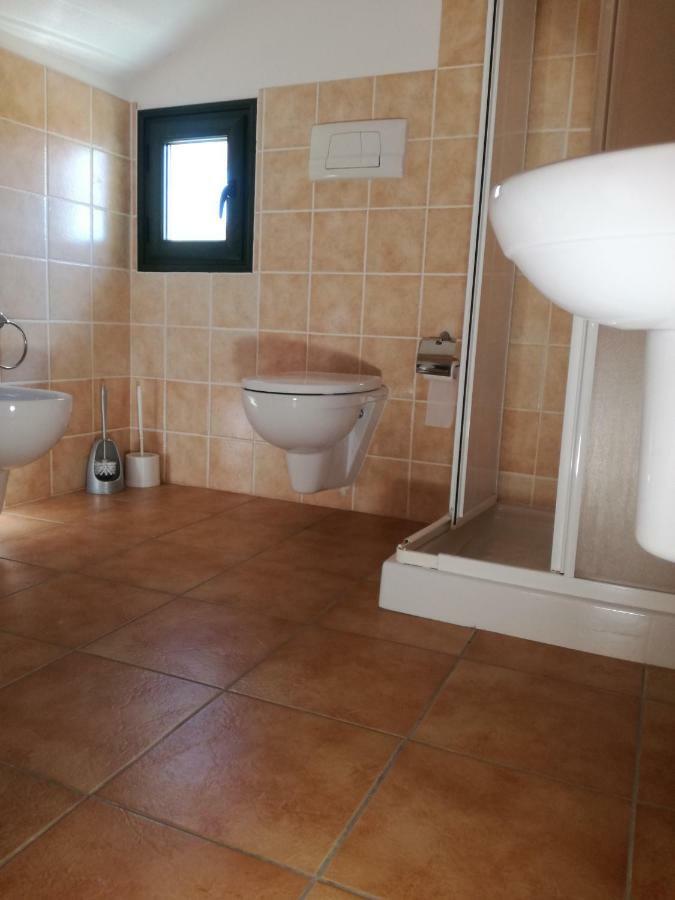 Las Dos Islas Apartment Кастелсардо Екстериор снимка