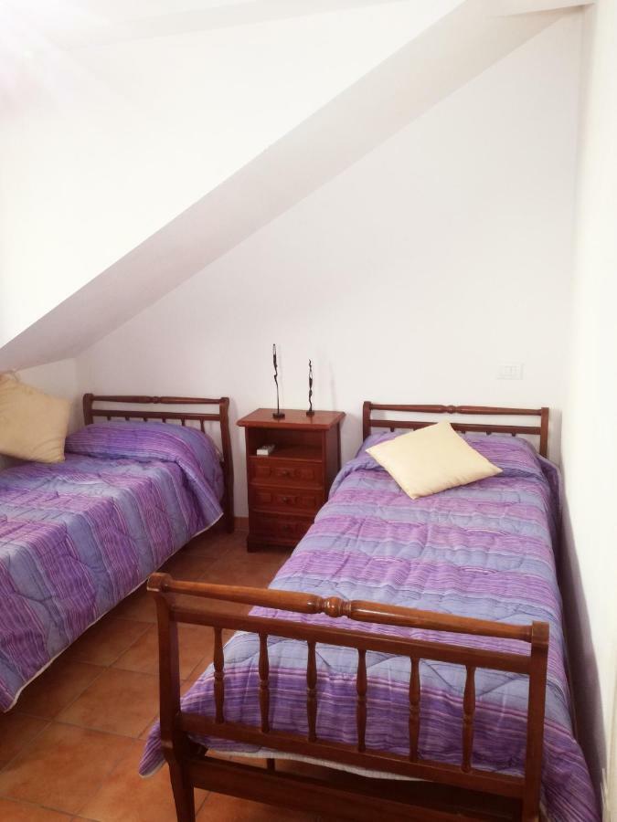 Las Dos Islas Apartment Кастелсардо Екстериор снимка